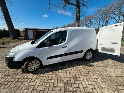 Gebraucht Citroën Berlingo 99 PS (72 kW) 2015 Weiß Van / Kleinbus
