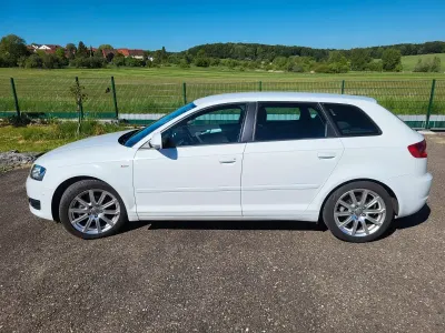 Używany Audi A3 S-Line 125 KM (91 kW) 2010 Biały Hatchback