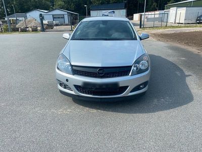 Opel Astra GTC