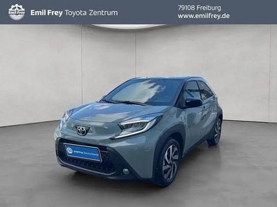 Usata Toyota Aygo X Comfort 72 CV (52 kW) 2025 Grigio SUV