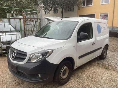 Gebraucht Mercedes Citan 109 90 PS (66 kW) 2018 Weiß Van / Kleinbus