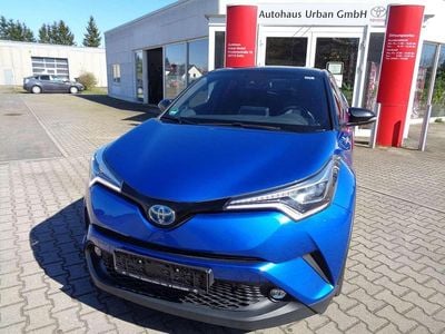 Second-hand Toyota C-HR Style 98 CP (72 kW) 2018 Albastru SUV