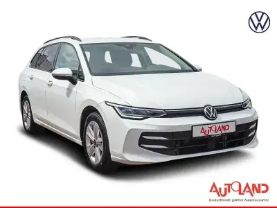 Gebraucht VW Golf VIII Life 116 PS (85 kW) 2025 Weiß Kombi