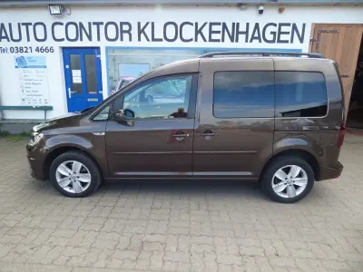 Gebraucht VW Caddy 150 PS (110 kW) 2015 Braun Van / Kleinbus