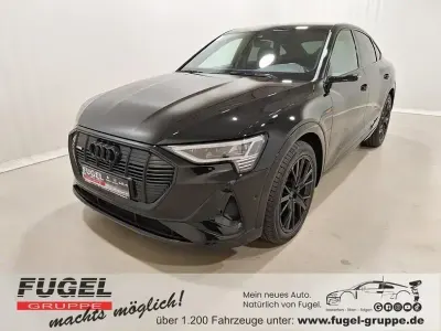 Gebraucht Audi e-tron Sportback S-Line 300 kW (408 PS) 2022 Mythosschwarz metallic SUV