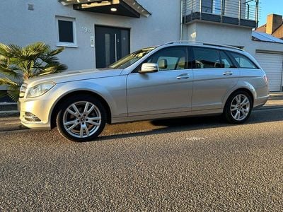 Gebraucht Mercedes C180 Avantgarde 156 PS (114 kW) 2013 Silber Kombi