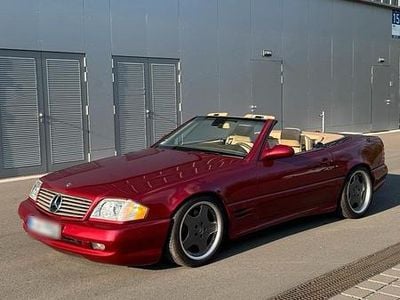 Begagnad Mercedes SL500 AMG 306 HK (225 kW) 2001 Röd Cab