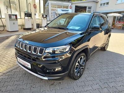 Gebraucht Jeep Compass Limited 131 PS (96 kW) 2024 Solid black SUV