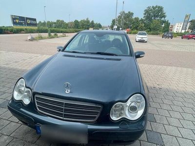 Mercedes C320