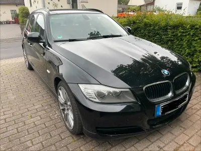 Gebraucht BMW 316 116 PS (85 kW) 2012 Schwarz Kombi