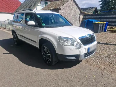Gebraucht Skoda Yeti 122 PS (89 kW) 2014 Weiß SUV