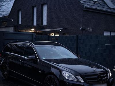 Gebraucht Mercedes E350 AMG 265 PS (194 kW) 2012 Schwarz Kombi