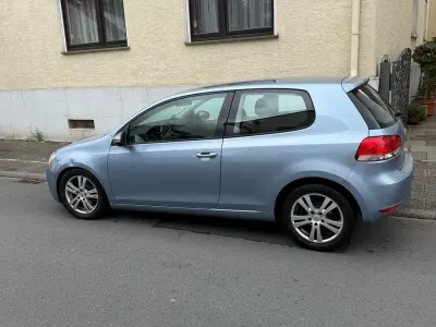Gebraucht VW Golf VI 80 PS (58 kW) 2009 Blau Kleinwagen