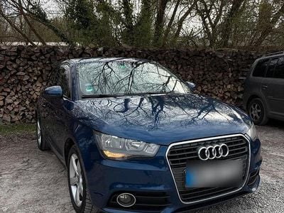 Second-hand Audi A1 105 CP (77 kW) 2010 Albastru Hatchback