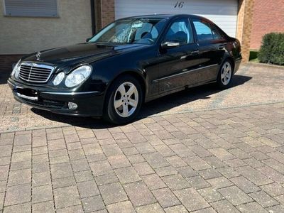 gebraucht Mercedes E240 Avantgarde