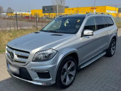 Gebraucht Mercedes GL450 367 PS (269 kW) 2015 Schwarz SUV