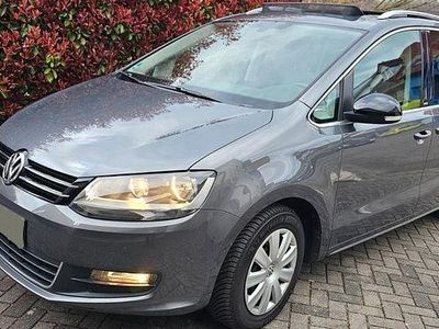 Second-hand VW Sharan Comfortline 170 CP (125 kW) 2012 Gri Monovolum