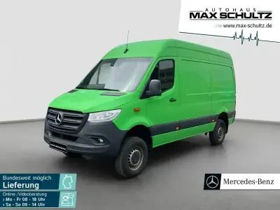 Gebraucht Mercedes Sprinter 163 PS (119 kW) 2021 Gelb Van