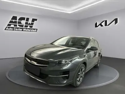 Gebraucht Kia XCeed Spirit 141 PS (103 kW) 2022 Grau SUV