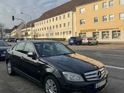 Gebraucht Mercedes C220 Avantgarde 170 PS (125 kW) 2008 Schwarz Limousine
