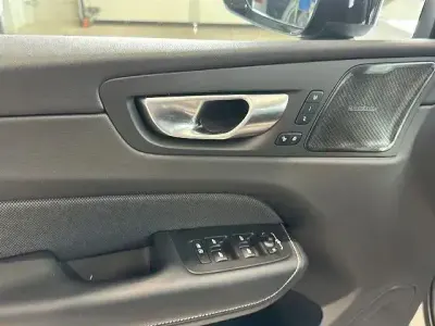 Gebraucht Volvo XC60 Plus 2025 Grau SUV