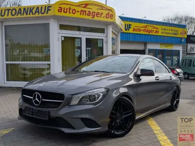 Gebraucht Mercedes CLA200 Urban 156 PS (114 kW) 2013 Grau Coupé