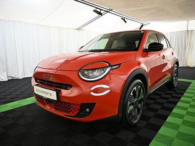 Gebraucht Fiat 600 La Prima 136 PS (100 kW) 2024 Orange SUV