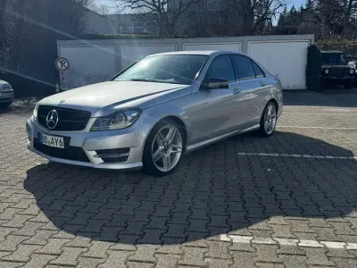 Second-hand Mercedes C220