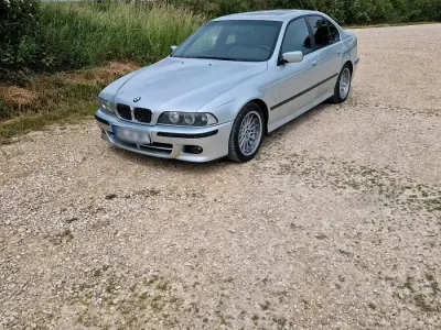 Gebraucht BMW 525 M Sport 192 PS (141 kW) 2001 Silber Limousine