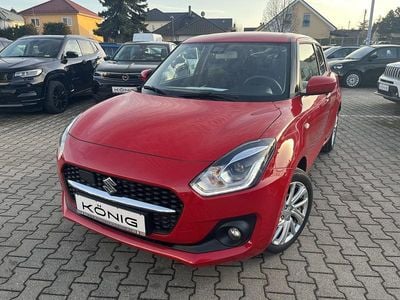 Gebraucht Suzuki Swift Comfort 83 PS (61 kW) 2023 Rot Kleinwagen