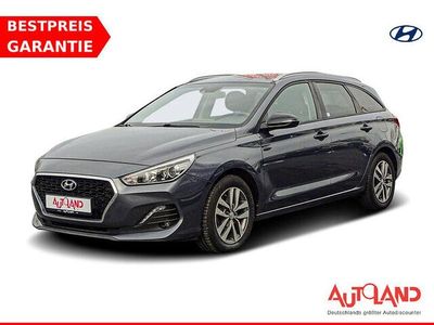 Gebraucht Hyundai i30 YES! 140 PS (102 kW) 2020 Dark knight Kombi