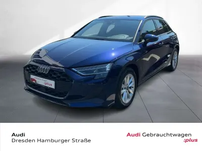 Gebraucht Audi A3 Ambiente 150 PS (110 kW) 2025 Navarrablau metallic Limousine