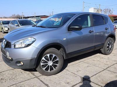Gebraucht Nissan Qashqai Visia 110 PS (80 kW) 2010 Titanium (m) SUV