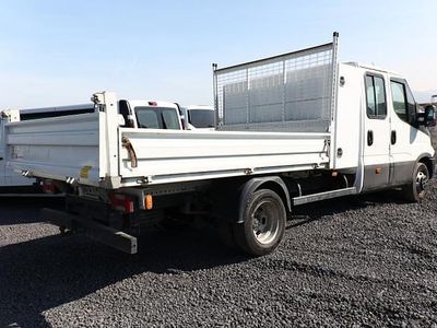 Gebraucht Iveco Daily 136 PS (100 kW) 2018 Weiß weiß Van