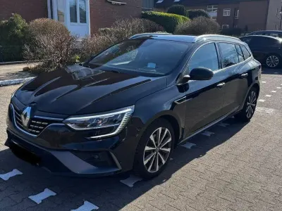 Gebraucht Renault Mégane GrandTour R.S. 140 PS (102 kW) 2021 Schwarz Kombi