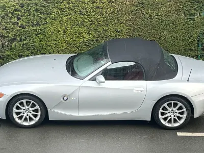 Gebraucht BMW Z4 Sport Line 192 PS (141 kW) 2004 Silber Cabrio