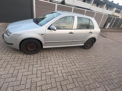 Gebraucht Skoda Fabia 75 PS (55 kW) 2000 Silber Limousine