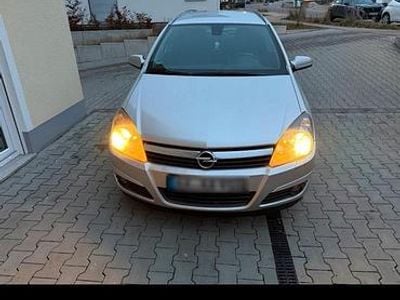 Gebraucht Opel Astra 125 PS (91 kW) 2004 Silber Kombi