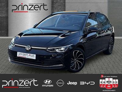 Gebraucht VW Golf VIII Active 150 PS (110 kW) 2023 Deep black perleffekt Limousine