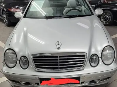 Gebraucht Mercedes CLK200 Edition 163 PS (119 kW) 2002 Silber Cabrio