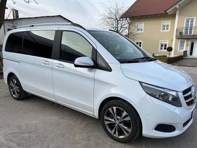 Mercedes V250