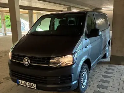 Gebraucht VW T6 151 PS (111 kW) 2018 Grau Van