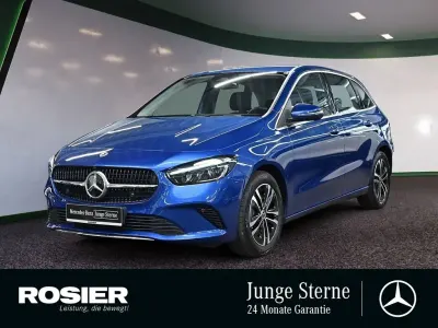 Używany Mercedes B250e Advanced 163 KM (119 kW) 2025 Niebieski Minivan