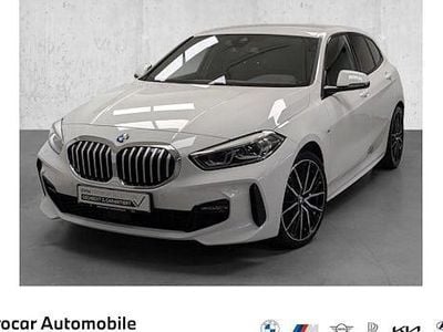 Weiß Gebraucht 2022 BMW 120 M Sport Kleinwagen | 22.880 € (Guter Preis)