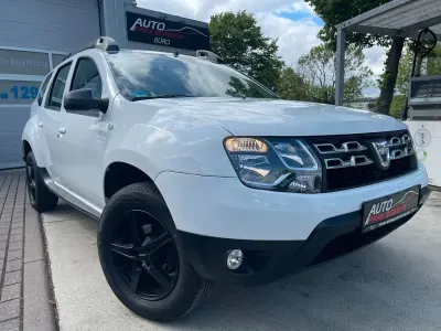 Używany Dacia Duster Lauréate 125 KM (91 kW) 2016 Biały SUV