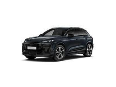 Neu Audi Q6 e-tron Performance 225 kW (306 PS) 2026 Grau (manhattangrau metallic) SUV
