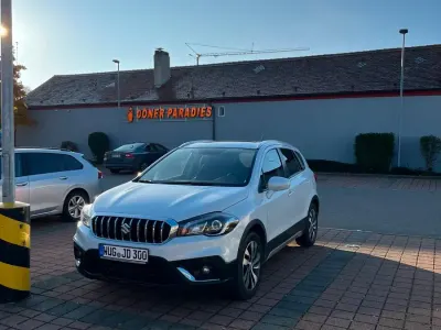 Begagnad Suzuki SX4 2018 Vit SUV