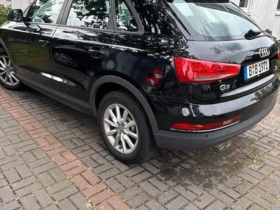 Schwarz Gebraucht 2015 Audi Q3 Sport SUV | 15.500 € (Guter Preis)