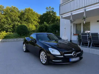 Gebraucht Mercedes SLK200 184 PS (135 kW) 2011 Schwarz Cabrio