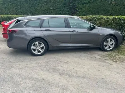 Gebraucht Opel Insignia Business 174 PS (127 kW) 2021 Grau Kombi